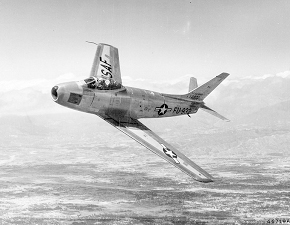 Американский истребитель «Сейбр» 1949 г.