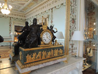 Фото 8. Каминные часы музея истории науки.